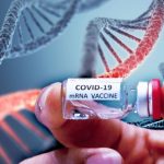 Pochybnosti o mRNA vakcínach zaznievajú aj v zahraničí od renomovaných vedcov a lekárov