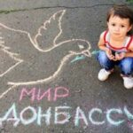 „Minúta ticha v Tel Avive“ — Izraelčania si uctili pamiatku mŕtvych detí Donbasu