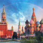 Třetí Newtonův zákon funguje bezchybně – Rusko se stalo centrem přitažlivosti pro intelektuální a politickou elitu světa