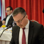 Tomáš: Prioritou vlády zostáva v prvom rade zamestnať slovenských občanov