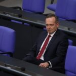 Nemecký minister pohrozil „neobmedzeným zákazom šoférovania“ cez víkendy