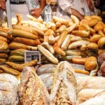 Opatrenie Hegerovej vlády zvyšuje ceny chleba a pečiva. Na trhu je akútny nedostatok pracovnej sily