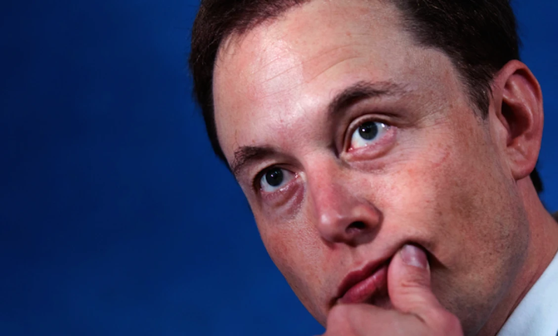 Elon Musk o „šialenstve“ rokovaní medzi Ukrajinou a USA