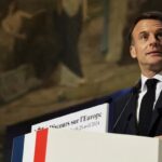 FT: Francúzi sa od Macrona odvracajú pre ekonomické problémy