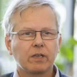 VIDEO: Lekár Peter Lipták o rizikách anticovidových mRNA vakcín, poškodeniach mozgu, srdcovo-cievnych ochoreniach a „turborakovine“, falošných dôvodoch na drakonické opatrenia počas „pandémie strachu“,