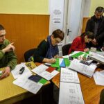 V Kyjeve mobilizovaným skonfiškovali telefóny