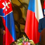 VIDEO: Slovensko podľa prezidenta Pellegriniho nebude na summite NATO blokovať žiadne rozhodnutia, ale za odmietnutím vyslať slovenských vojakov na Ukrajinu, čo i len na výcvik, si naša krajina stojí