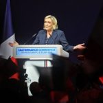 Macron už skončil. Môže niekto zastaviť Le Penovú?