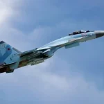 Ruské vzdušné sily zaútočili na vojenské ciele v Charkove riadenými bombami KAB