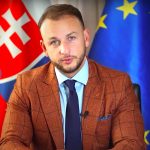 VIDEO: „Progresívci a kresťanskí demokrati po vzore USA podporujú zabíjanie na Ukrajine. Hanba europoslancom z PS a KDH a všetkým vojnovým štváčom.