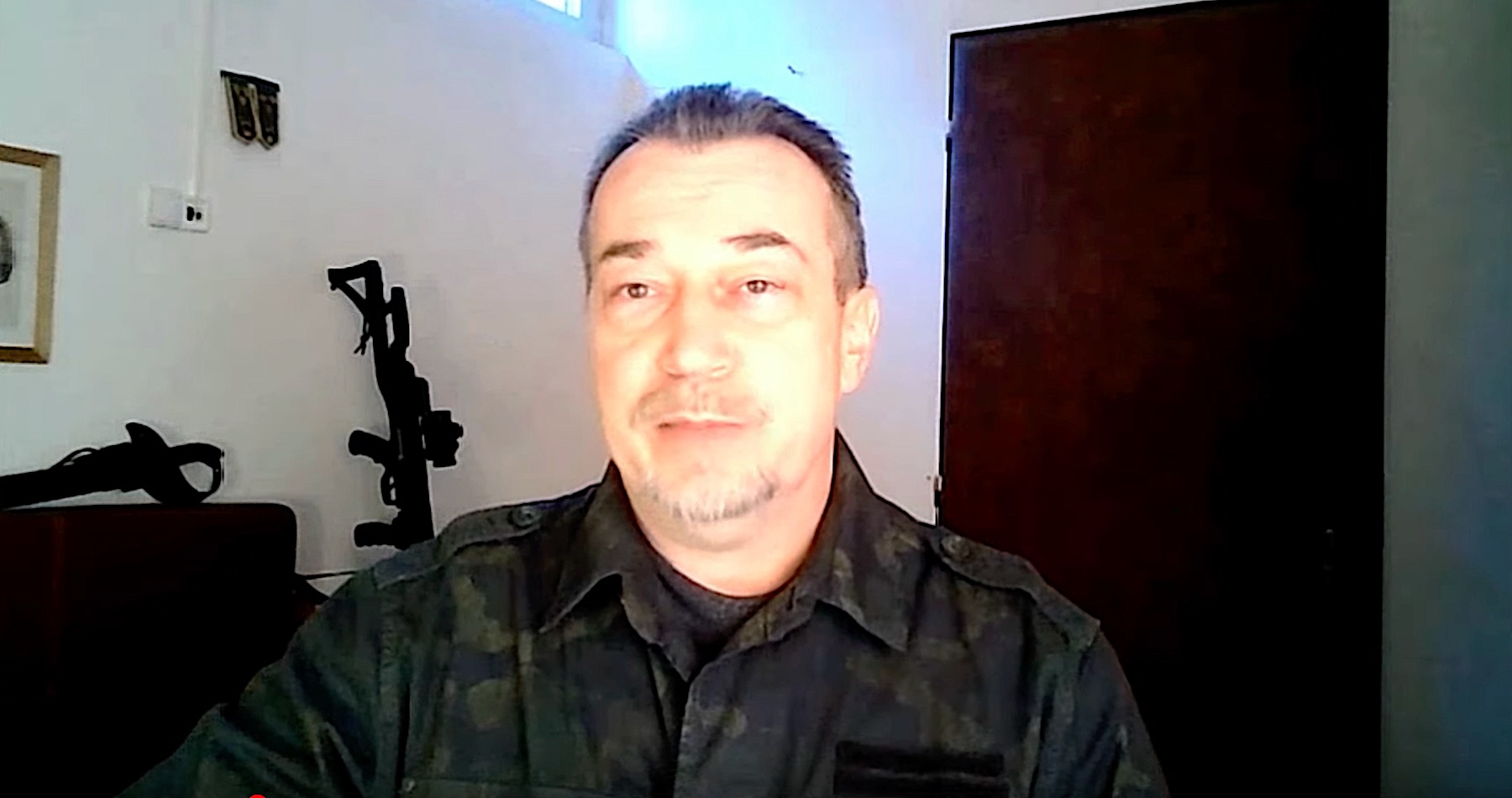 VIDEO: Bývalý funkcionár slovenskej tajnej služby Peter Sabela o veliteľovi Gruzínskej národnej légie Mamukovi Mamulašvilim, jeho aktivitách a prepojeniach nielen na ukrajinskú vojenskú rozviedku, ale aj na opozičné protivládne protesty