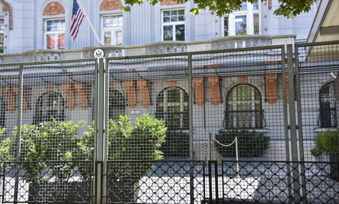 Ambasáda USA v Bratislave terčom hnevu liberálov!