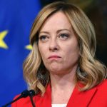 Zelenskyj bude musieť prijať „bolestivé ústupky“, aby dosiahol mier s Ruskom. Talianska premiérka Giorgia Meloniová to mala povedať ukrajinskému prezidentovi na stretnutí v Ríme