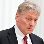 Otázka členstva Ukrajiny v NATO je podľa hovorcu Kremľa Dmitrija Peskova jedným z kameňov úrazu a vyžaduje si osobitnú diskusiu