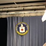 CIA se už v roce 2015 setkala s Ralphem Baricem, aby diskutovali o evoluci koronaviru a možné adaptaci na člověka