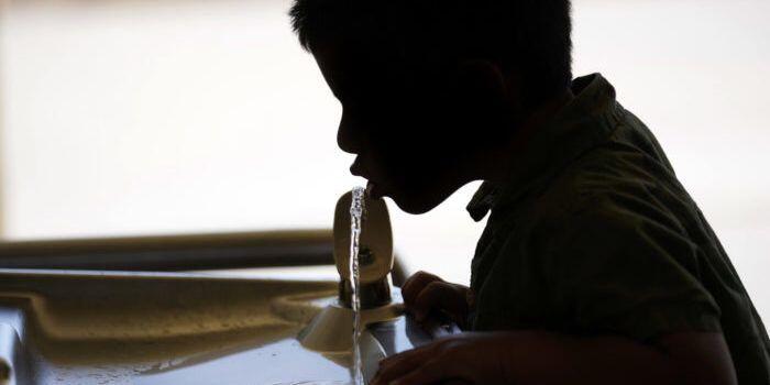 Jak chtějí WEF, EU a BlackRock vydělat na vodě (video)