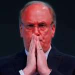 Šéf BlackRocku vyzval k evolúcii kapitalizmu, nie neozvalo sa v ňom svedomie – len chce prežiť