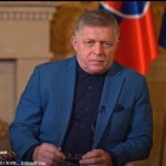 Robert Fico chce riešiť preplatenie vojenskej pomoci Ukrajine. S Ursulou von der Leyenovou sa stretne na samite