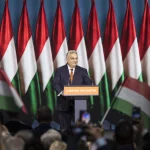 Orbán sa vracia! Ústavou ide zabojovať proti bruselskému Migračnému paktu