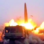 Nový raketový útok na Kyjev. Rusi odrezávajú ukrajinské formácie v charkovskej oblasti 
